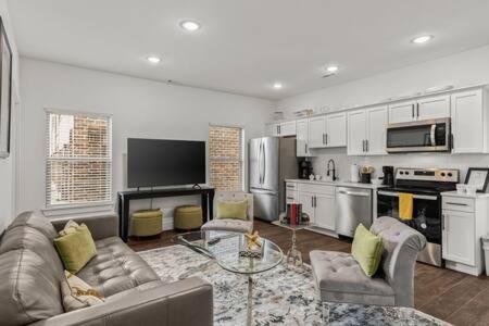 The Warhol - Pet-Friendly Apartment Μπέντονβιλ Εξωτερικό φωτογραφία